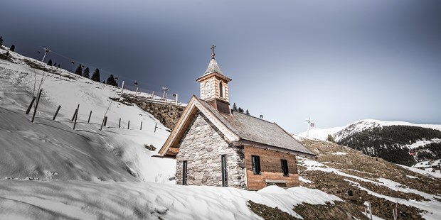 Destination-Wedding - Tiroler Unterland - hauseigene Herz-Jesu-Kapelle - My Alpenwelt Resort****Superior