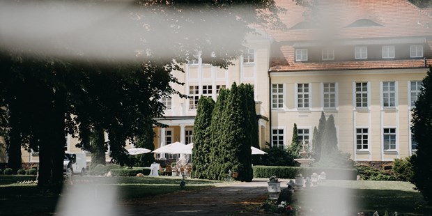 Destination-Wedding - Deutschland - Die Hochzeitslocation Schloss Wulkow. - Schloss Wulkow