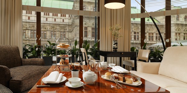 Destination-Wedding - Donauraum - Tea-Time @ Bristol-Suite - Hotel Bristol Vienna