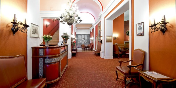 Destination-Wedding - Donauraum - Hotelhalle I - Hotel Regina