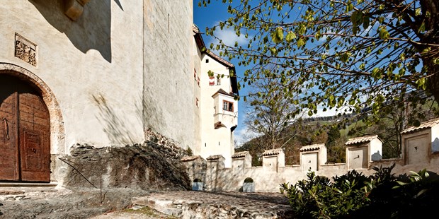Destination-Wedding - Tiroler Unterland - Eingangsbereich - Schloss Friedberg