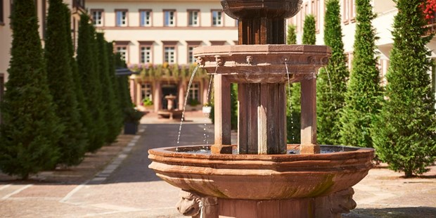 Destination-Wedding - Baden-Württemberg - Allee - Hotel Therme Bad Teinach
